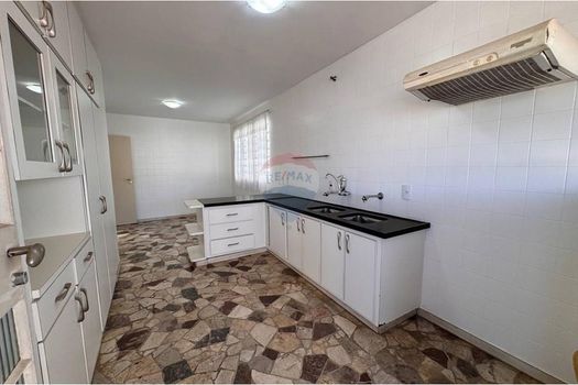 Foto 48 do(a) Casa de 4 quartos à venda em Centro, Bragança Paulista