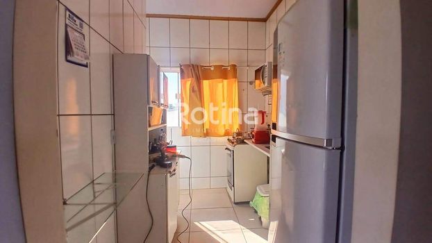 Foto 4 do(a) Loja de 3 quartos à venda em São Jorge, Uberlândia