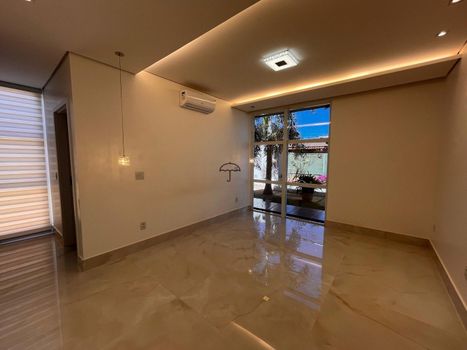 Foto 7 do(a) Casa em Condomínio de 4 quartos à venda em Setor Habitacional Jardim Botânico, Brasília
