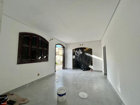 Foto 4 do(a) Sala / Conjunto Comercial false para alugar em Pitangueiras, Guarujá