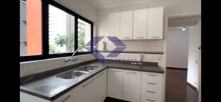 Foto 30 do(a) Apartamento de 3 quartos à venda em Moema, São Paulo