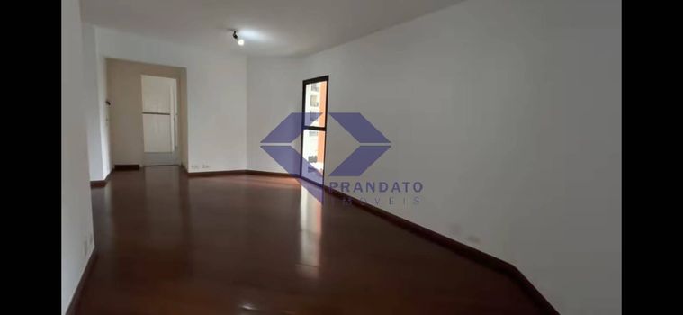 Foto 2 do(a) Apartamento de 3 quartos à venda em Moema, São Paulo