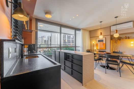 Foto 11 do(a) Apartamento de 2 quartos à venda em Centro, Curitiba