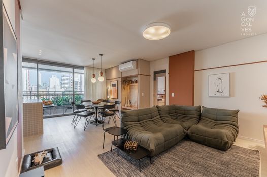 Foto 3 do(a) Apartamento de 2 quartos à venda em Centro, Curitiba