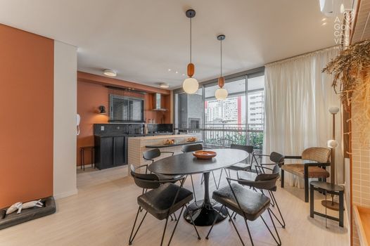 Foto 15 do(a) Apartamento de 2 quartos à venda em Centro, Curitiba