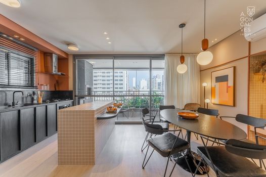 Foto 12 do(a) Apartamento de 2 quartos à venda em Centro, Curitiba