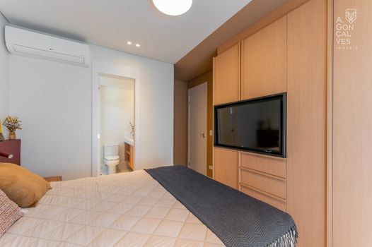 Foto 27 do(a) Apartamento de 2 quartos à venda em Centro, Curitiba