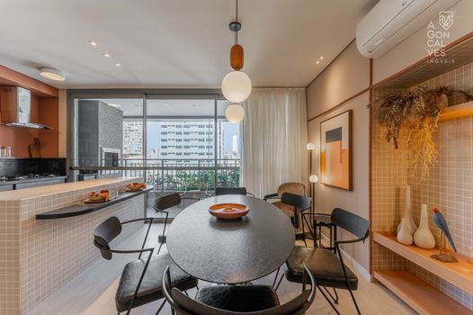 Foto 14 do(a) Apartamento de 2 quartos à venda em Centro, Curitiba