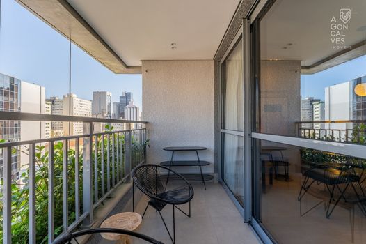 Foto 2 do(a) Apartamento de 2 quartos à venda em Centro, Curitiba