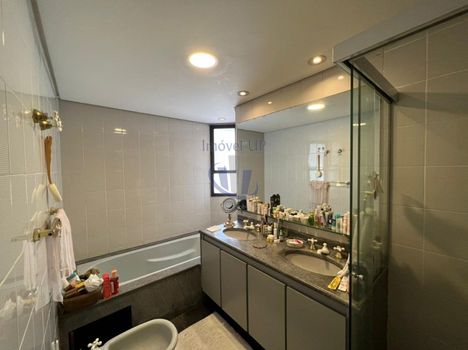 Foto 7 do(a) Apartamento de 4 quartos para alugar em Itaim Bibi, São Paulo