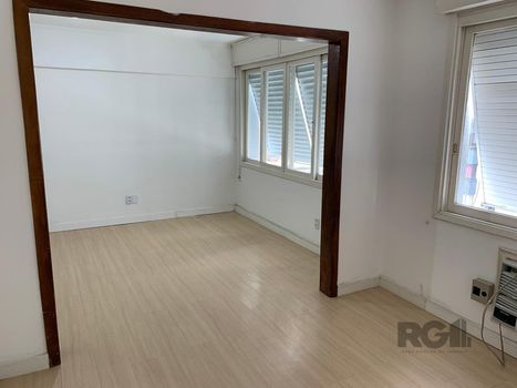 Foto 22 do(a) Apartamento de 3 quartos à venda em Cidade Baixa, Porto Alegre