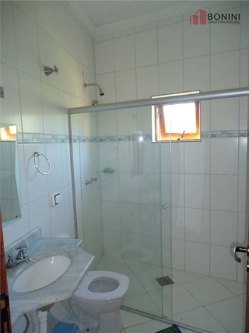 Foto 7 do(a) Fazenda / Sítio / Chácara de 4 quartos à venda em Chácara Letônia, Americana