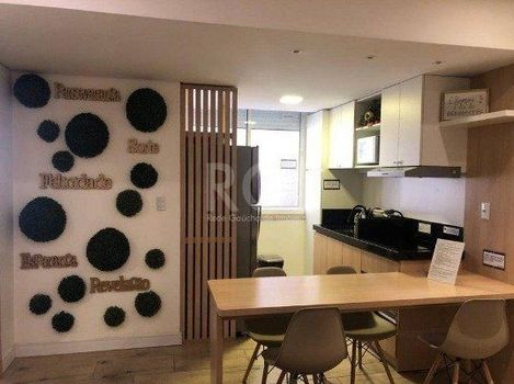 Foto 5 do(a) Apartamento de 3 quartos à venda em Centro Histórico, Porto Alegre