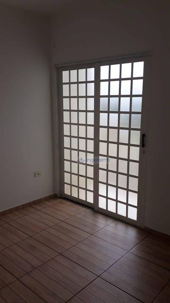 Foto 15 do(a) Casa de 3 quartos à venda em Jardim Presidente, Londrina