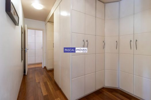 Foto 18 do(a) Apartamento de 3 quartos à venda em Indianópolis, São Paulo