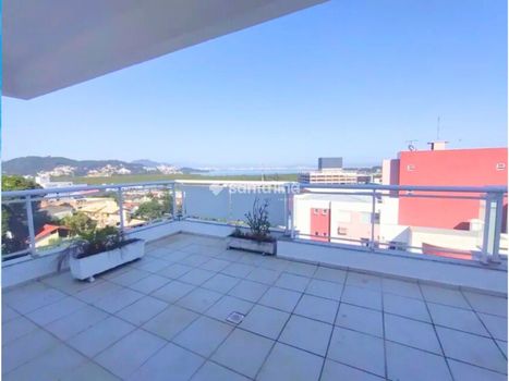 Foto 4 do(a) Cobertura de 3 quartos à venda em Monte Verde, Florianópolis