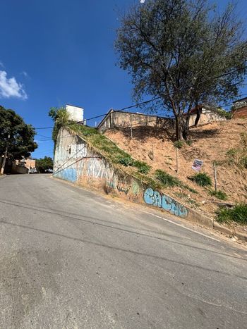 Foto 5 do(a) Terreno false à venda em Tupi A, Belo Horizonte