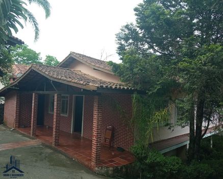 Foto 34 do(a) Casa de 3 quartos à venda em Chácara Roselândia, Cotia
