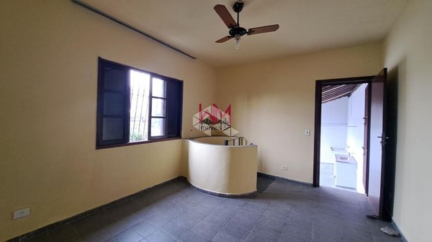 Foto 10 do(a) Casa de 3 quartos à venda em Jardim Maria Duarte, São Paulo