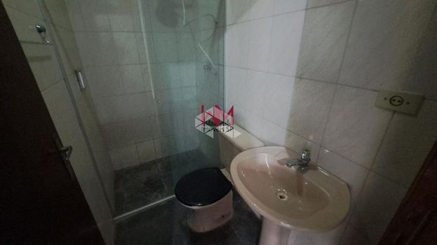 Foto 27 do(a) Casa de 3 quartos à venda em Jardim Maria Duarte, São Paulo