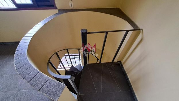 Foto 14 do(a) Casa de 3 quartos à venda em Jardim Maria Duarte, São Paulo