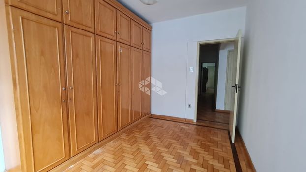 Foto 4 do(a) Apartamento de 3 quartos à venda em Centro Histórico, Porto Alegre