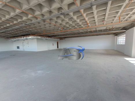 Foto 4 do(a) Sala / Conjunto Comercial false para alugar em Várzea da Barra Funda, São Paulo