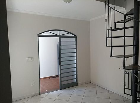 Foto 8 do(a) Casa de 3 quartos à venda em Vila Estádio, Araçatuba