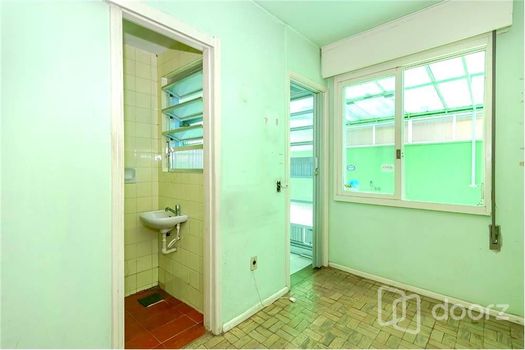 Foto 32 do(a) Apartamento de 4 quartos à venda em Independência, Porto Alegre