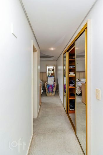 Foto 43 do(a) Apartamento de 3 quartos à venda em Mont Serrat, Porto Alegre