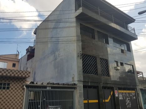 Foto 2 do(a) Edifício Inteiro de 1 quartos à venda em Parque Maria Luiza, São Paulo