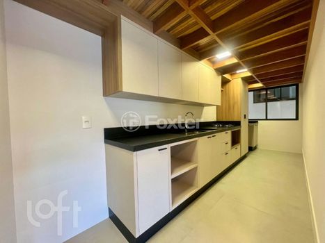 Foto 43 do(a) Kitnet / JK / Studio de 2 quartos à venda em Monte Verde, Florianópolis