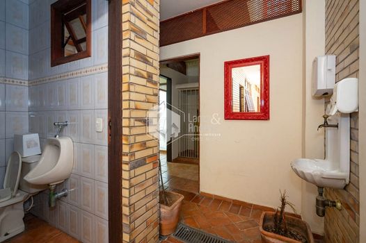 Foto 49 do(a) Casa de 4 quartos à venda em Jardim Ingá, São Paulo