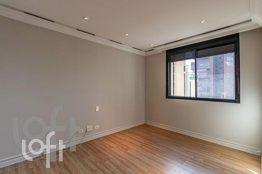 Foto 5 do(a) Apartamento de 4 quartos à venda em Vila Suzana, São Paulo