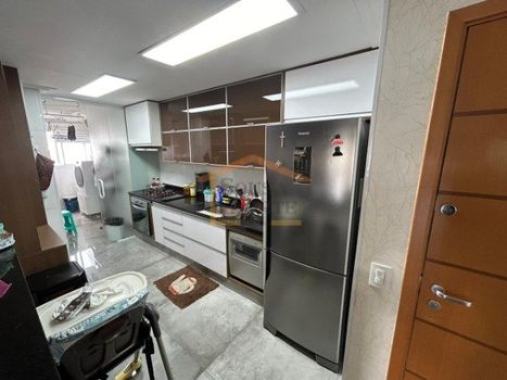 Foto 7 do(a) Apartamento de 3 quartos à venda em Vila Leonor, São Paulo