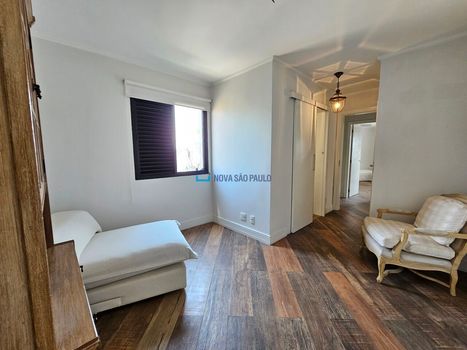Foto 23 do(a) Cobertura de 3 quartos à venda em Vila Nova Conceição, São Paulo