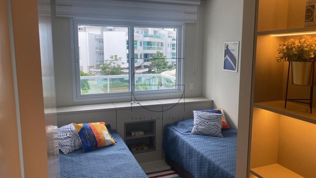 Foto 2 do(a) Apartamento de 2 quartos à venda em Jurerê, Florianópolis