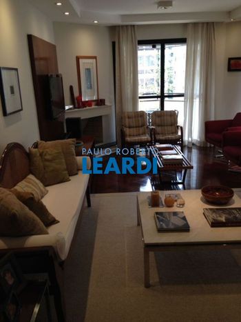 Foto 1 do(a) Apartamento false à venda em Higienópolis, São Paulo