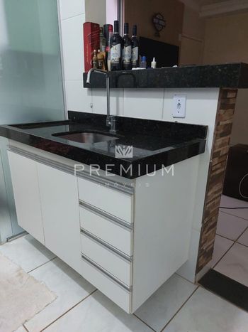 Foto 9 do(a) Apartamento de 2 quartos à venda em Jaraguá, Uberlândia