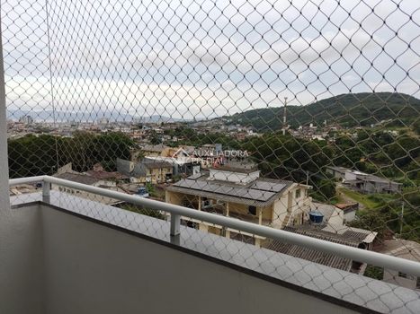 Foto 15 do(a) Apartamento de 2 quartos à venda em Potecas, São José
