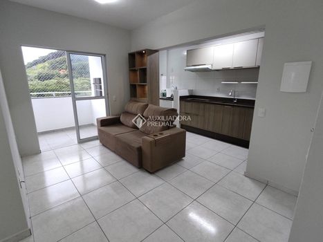 Foto 4 do(a) Apartamento de 2 quartos à venda em Potecas, São José