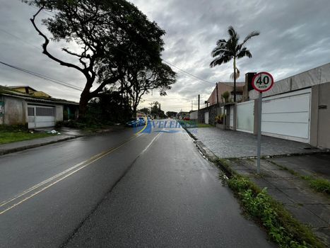 Foto 3 do(a) Casa de 3 quartos à venda em Alto São Sebastião, Paranaguá
