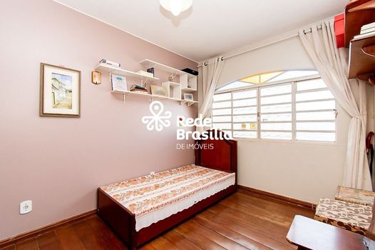 Foto 37 do(a) Casa de 5 quartos à venda em Cruzeiro Velho, Brasília