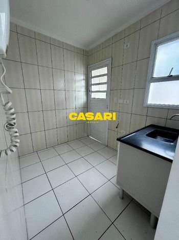 Foto 3 do(a) Apartamento de 2 quartos à venda em Vila Lutécia, Santo André