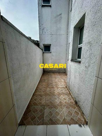 Foto 7 do(a) Apartamento de 2 quartos à venda em Vila Lutécia, Santo André
