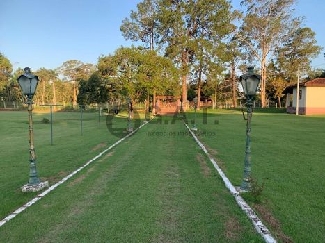 Foto 4 do(a) Fazenda / Sítio / Chácara de 3 quartos à venda em Centro, Tatuí