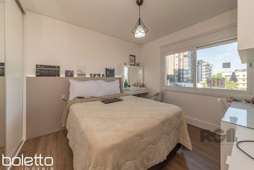 Foto 20 do(a) Apartamento de 4 quartos à venda em Rio Branco, Porto Alegre