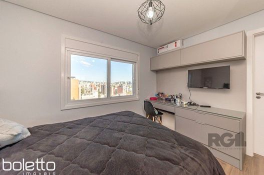 Foto 23 do(a) Apartamento de 4 quartos à venda em Rio Branco, Porto Alegre
