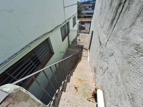 Foto 11 do(a) Casa de 4 quartos à venda em Jardim Oriental, São Paulo