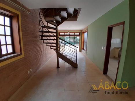Foto 4 do(a) Casa de 3 quartos à venda em Residencial Parati, São Carlos